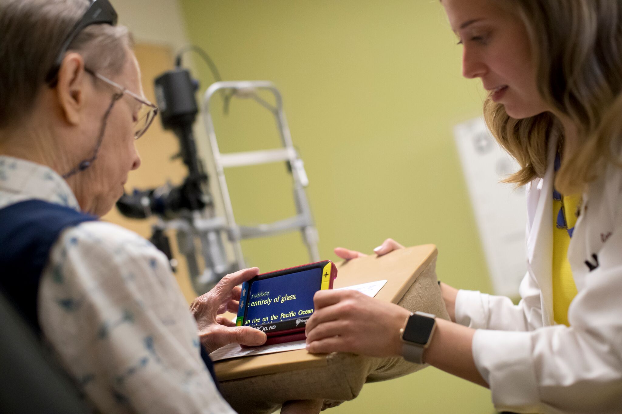 Low Vision & Rehabilitation