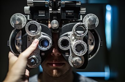 patient getting an eye exam