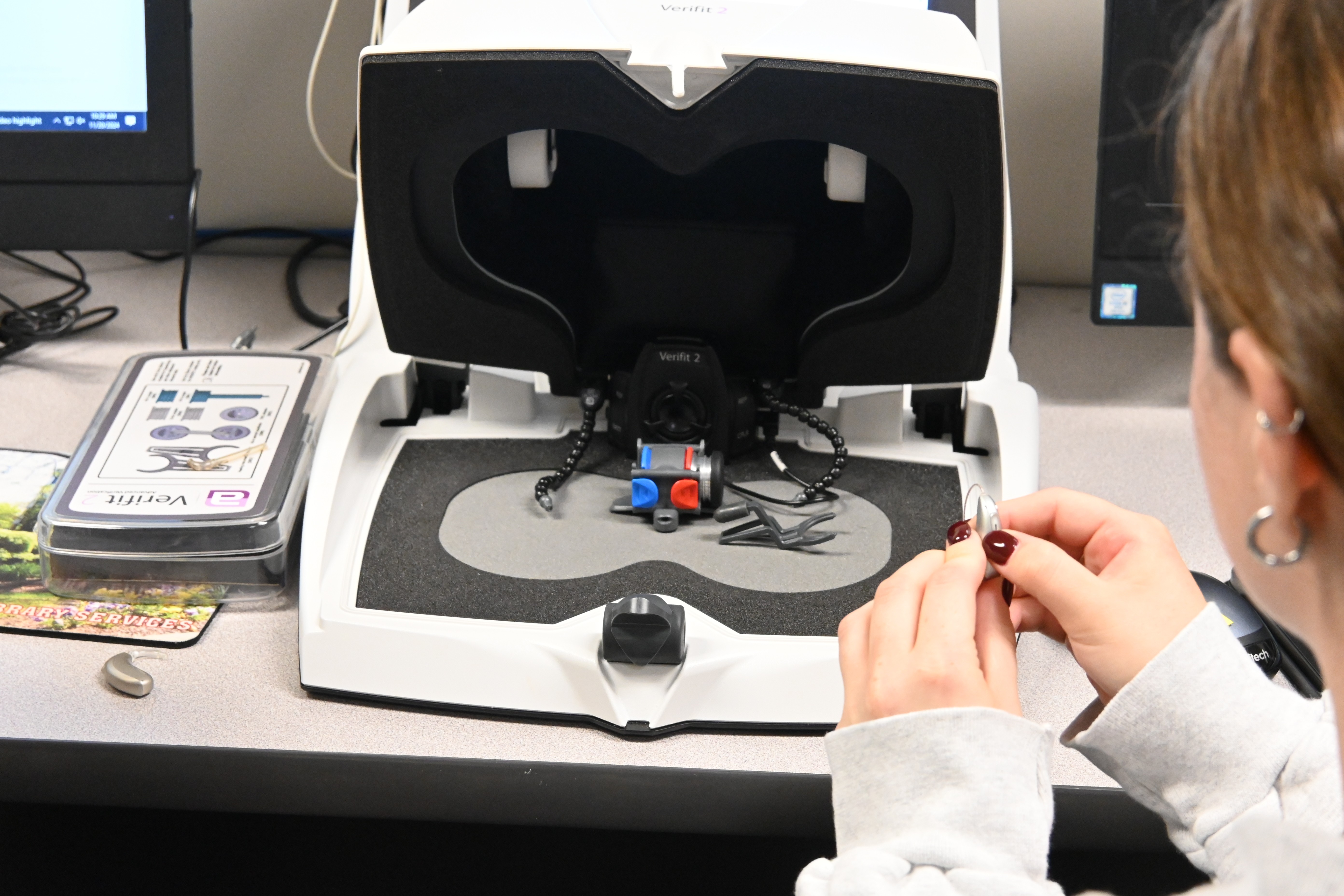hearng testing machine pic