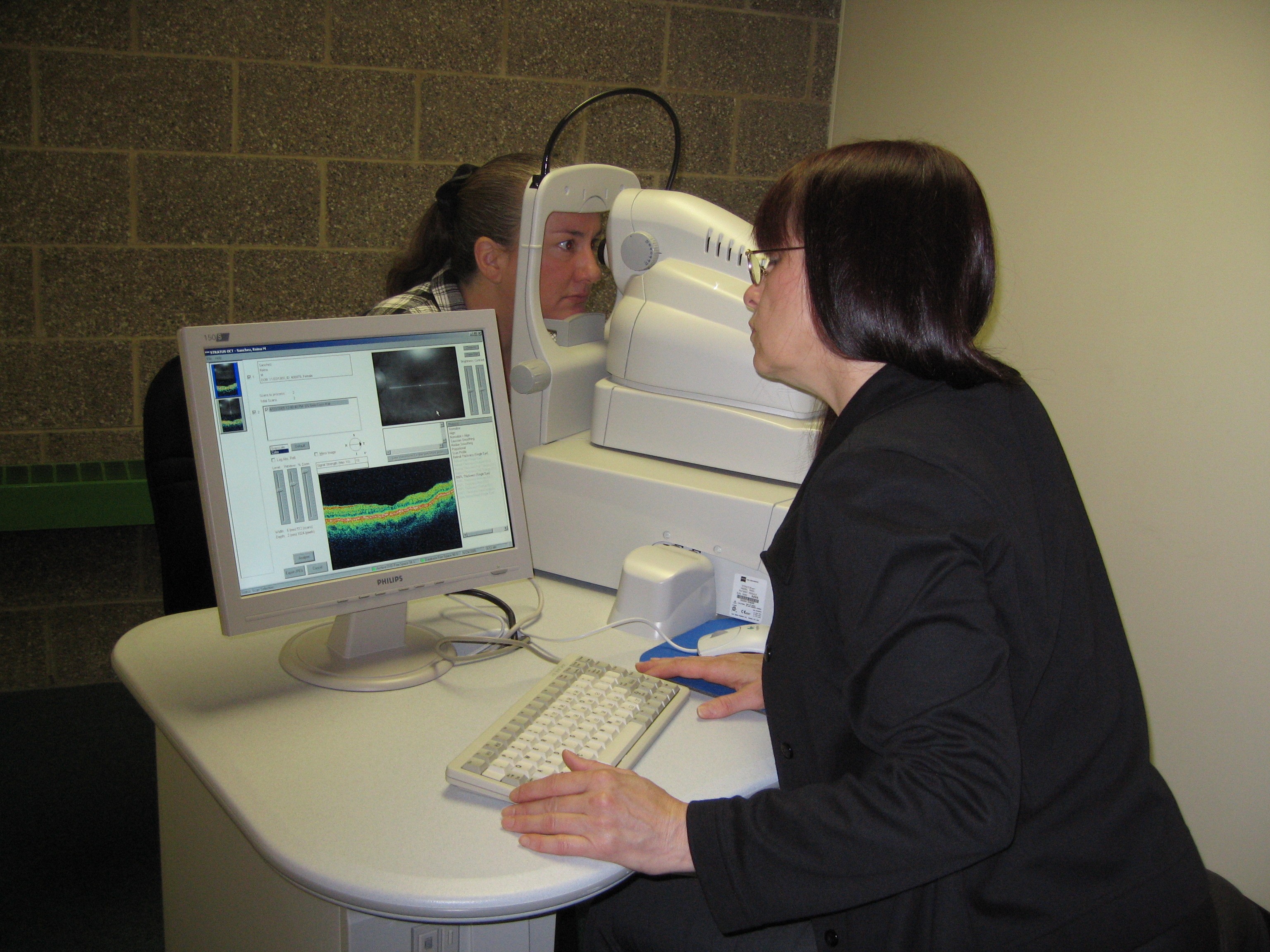 Clinician with client in the lab pic2