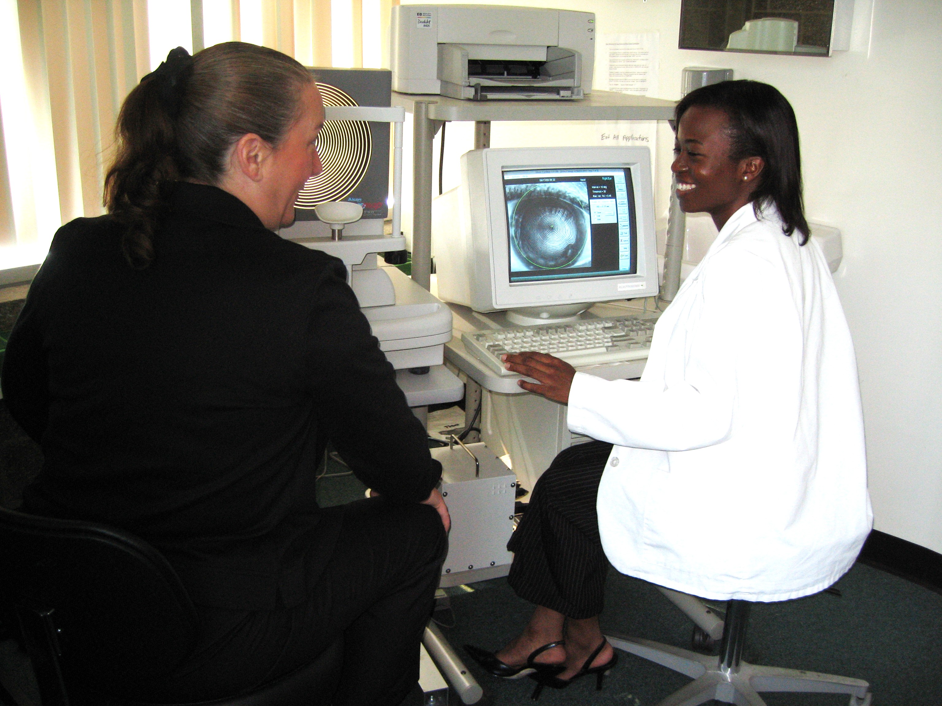 TEI clinician examines patient pic2