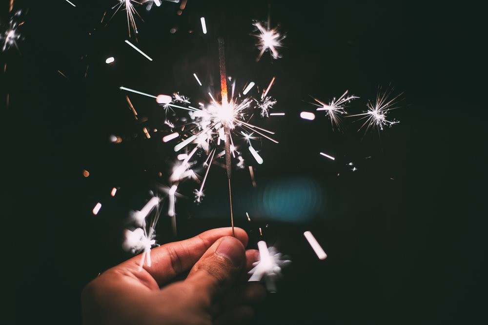 Fireworks sparkler pic1