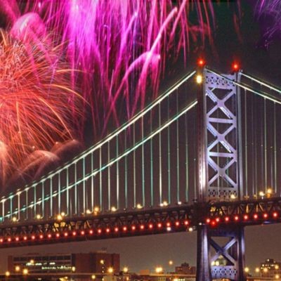 Bridge fireworks thumbpic