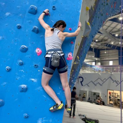 Rock climbing thumbpic1