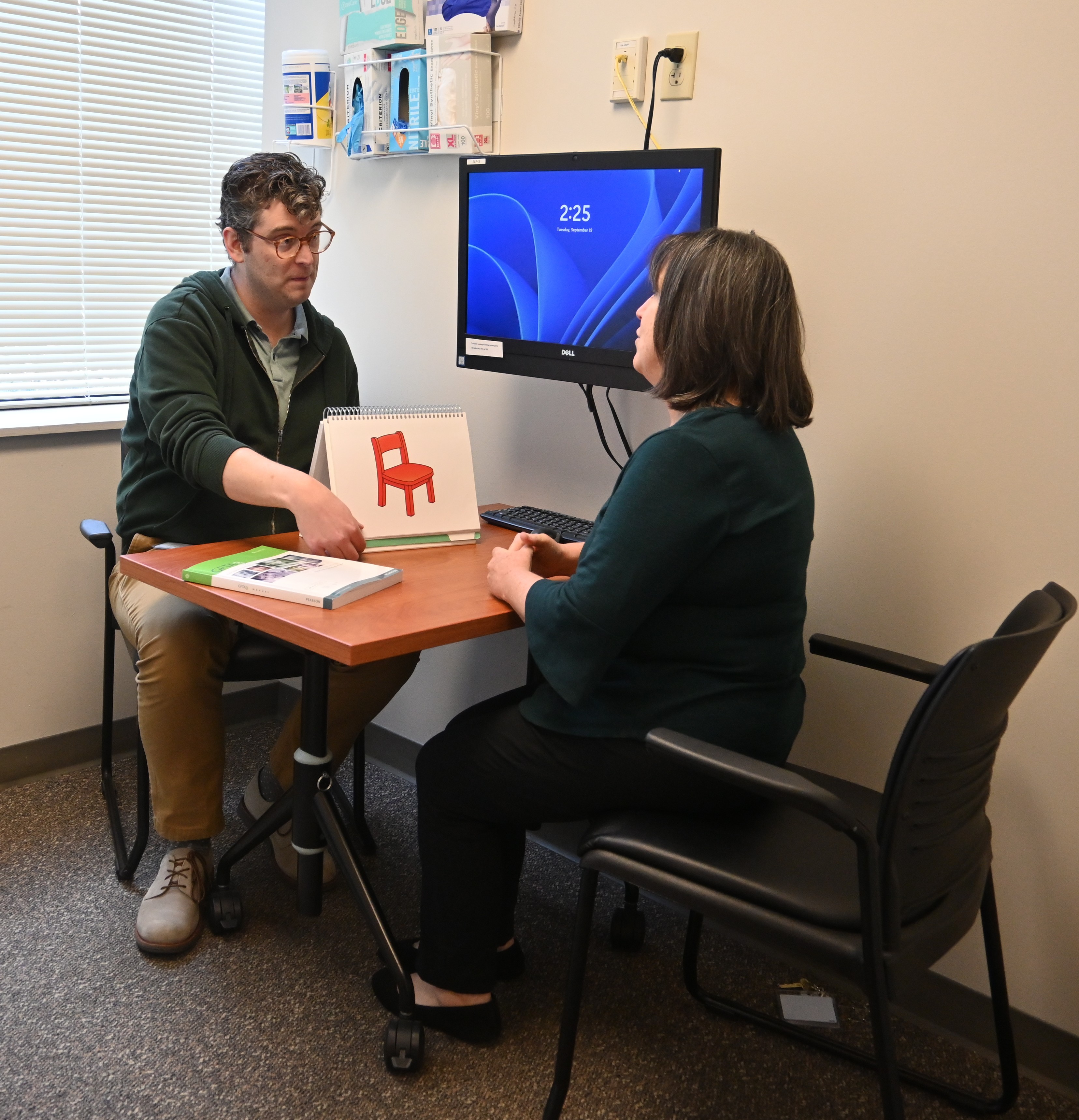 SLI client with clinical educator pic2